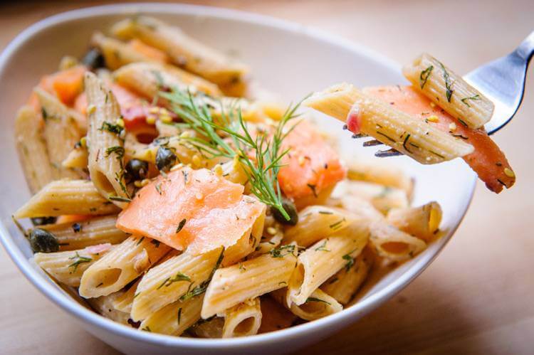 smoked-salmon-pasta