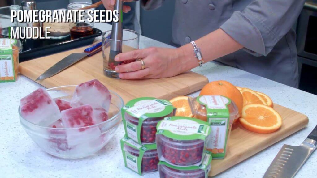 Pomegranate Old Fashioned: Recipe & Video