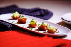 prosciutto with melon and mint