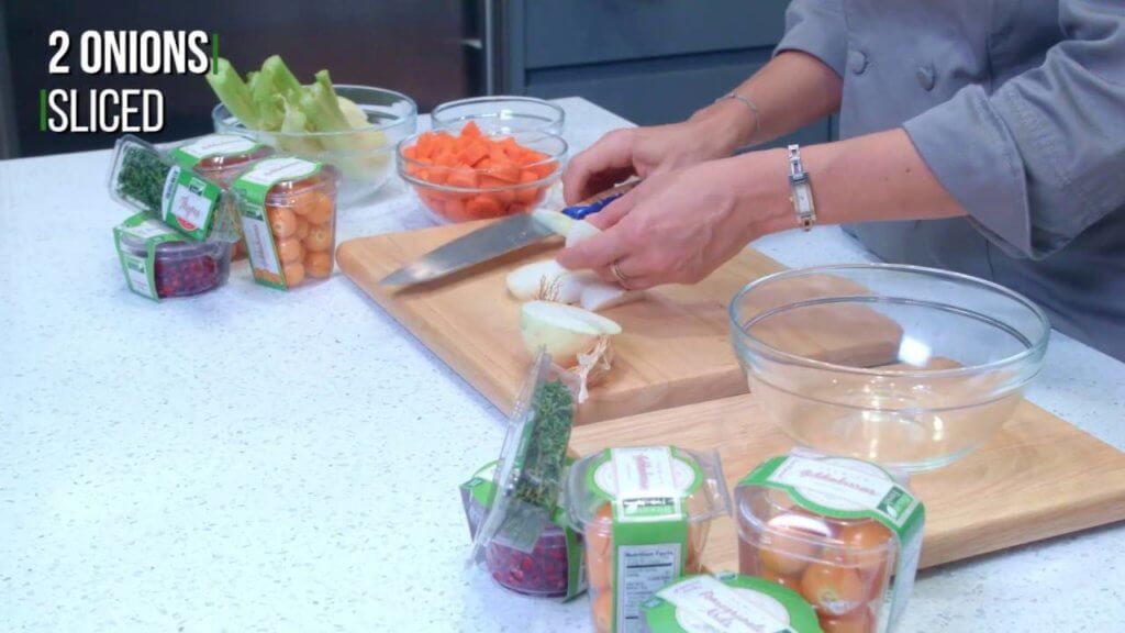 Braised Chicken with Pomegranate – Recipe and Video