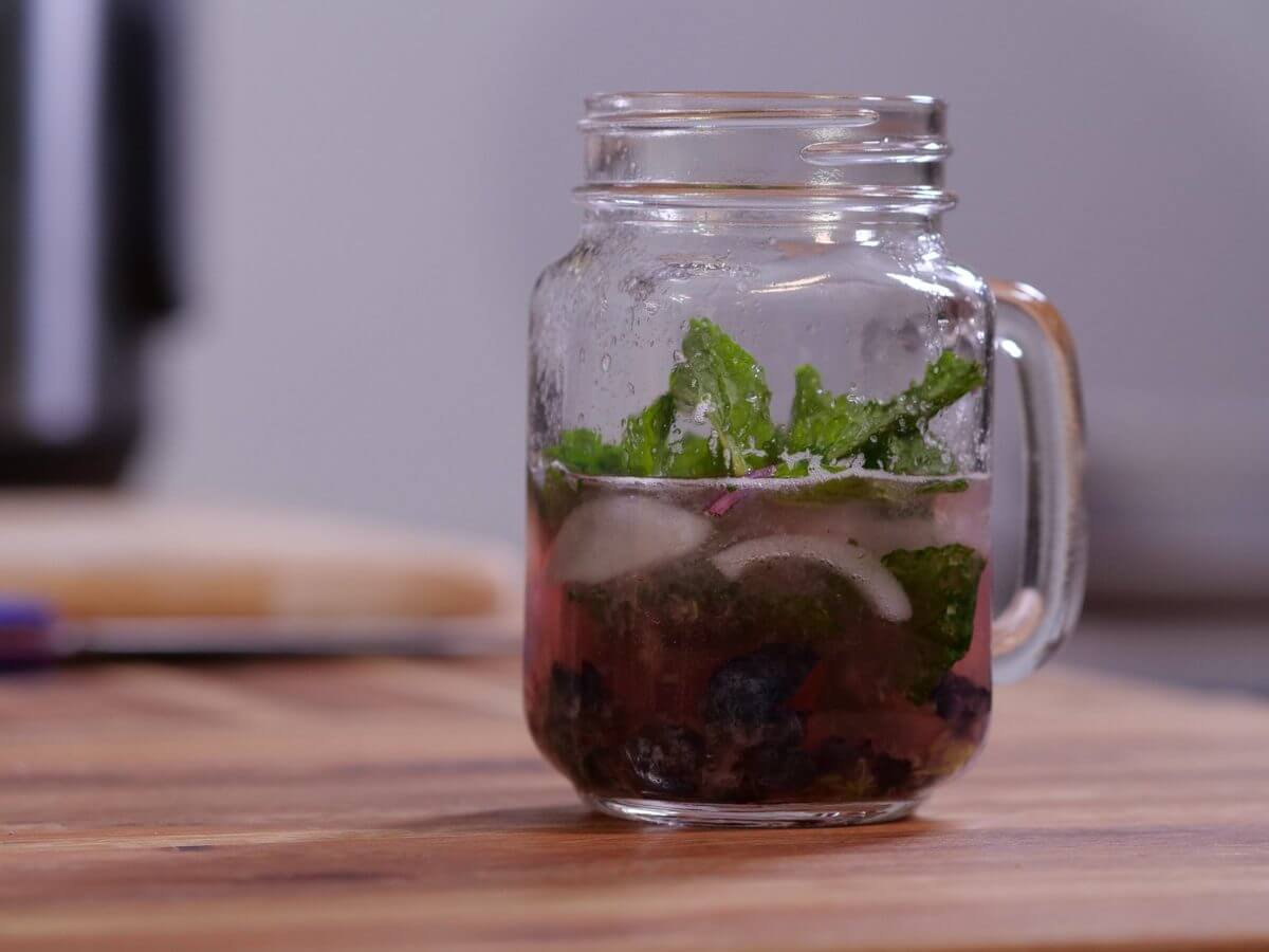 blueberry mint vodka cocktail