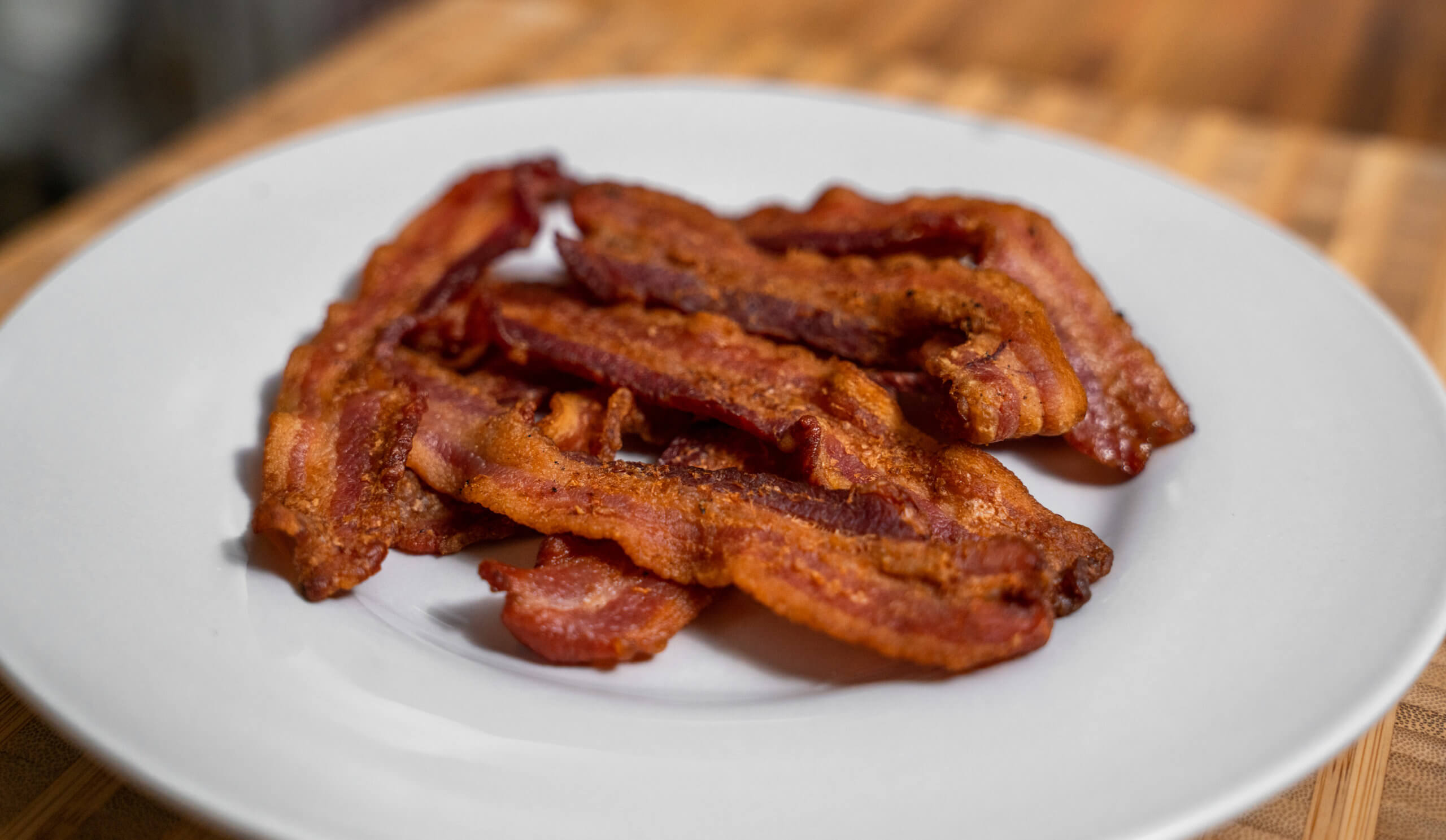 side angle, Air fryer bacon