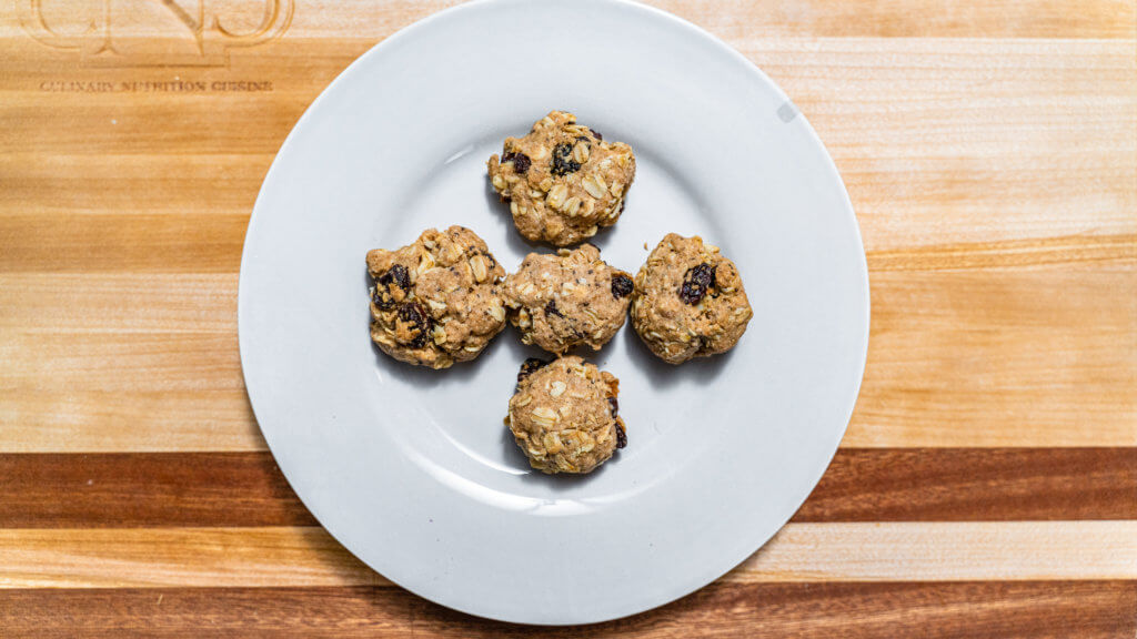 Overhead, Vegan Oatmeal Cookies