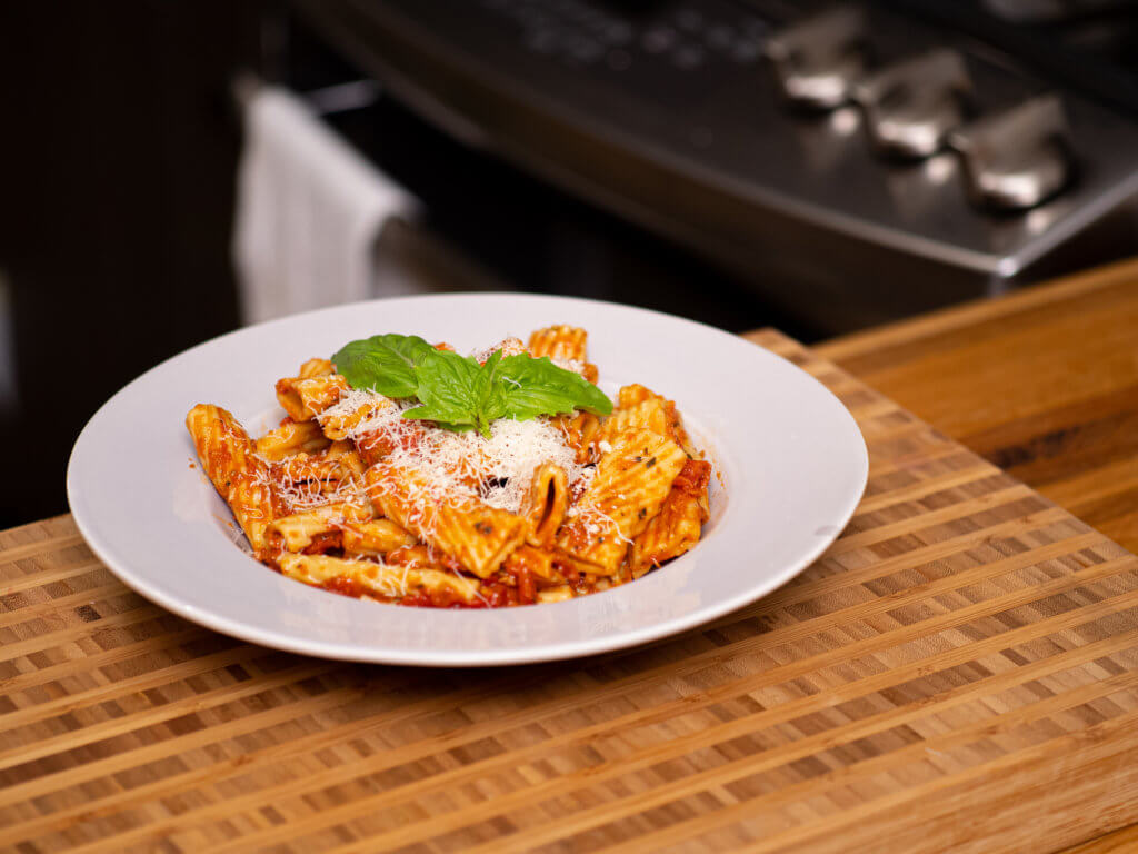 Thumbnail, Side Shot, Instant Pot Pasta