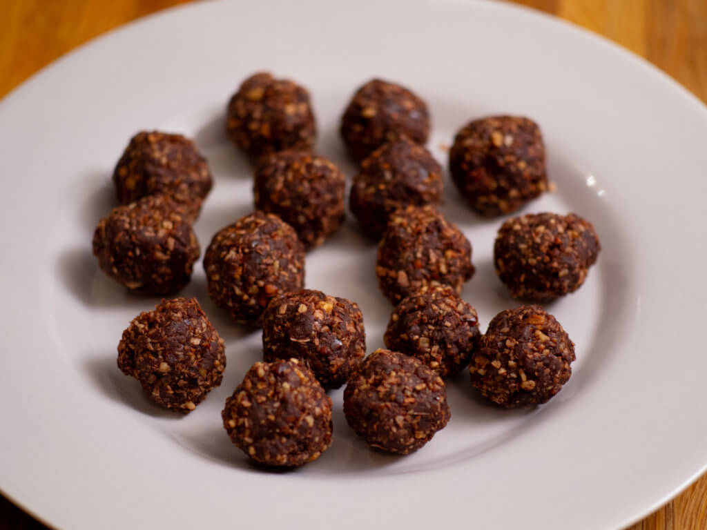 Thumbnail, Over Head, Coconut Energy Balls with Cordyceps